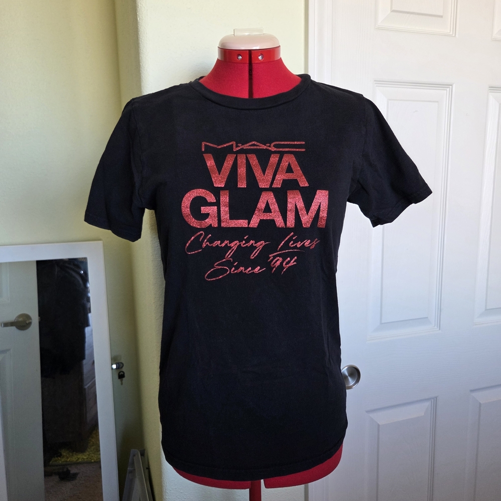 MAC Cosmetics Viva Glam Tee in Black and Red